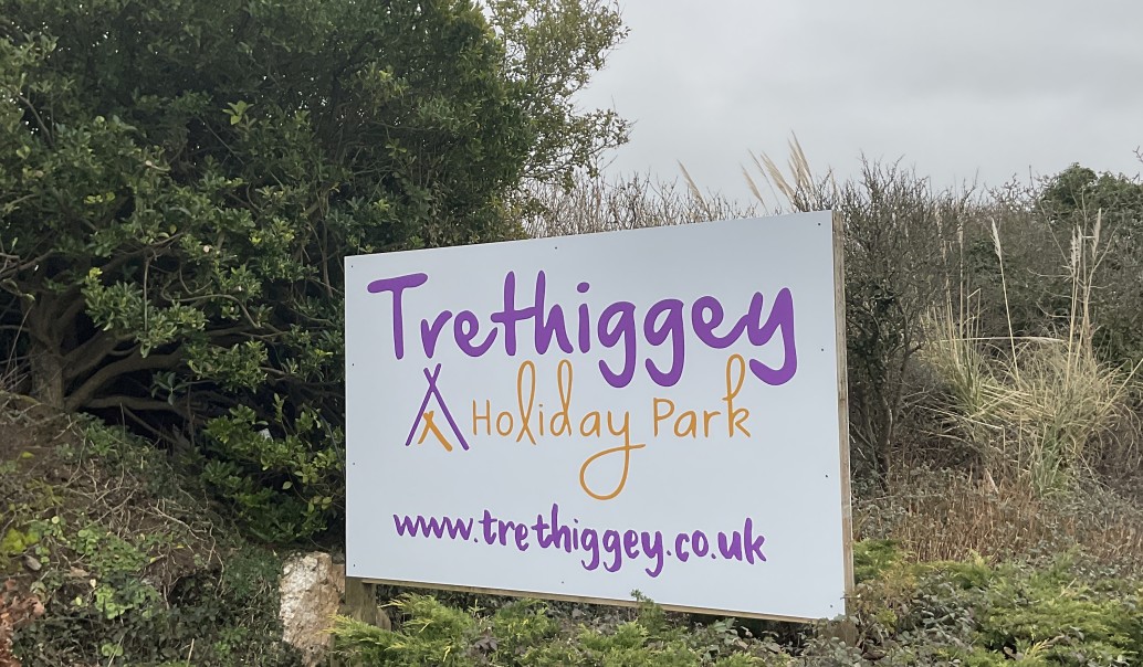 Trethiggey Holiday Park welcome sign