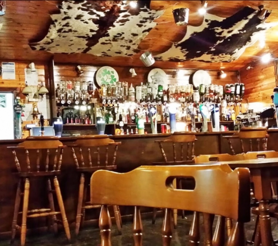 inside the bar at Chapmanswell Caravan Park
