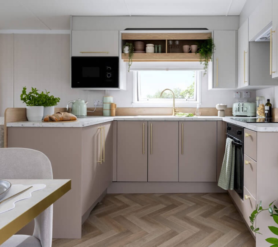 2026 Swift Burgundy Kitchen