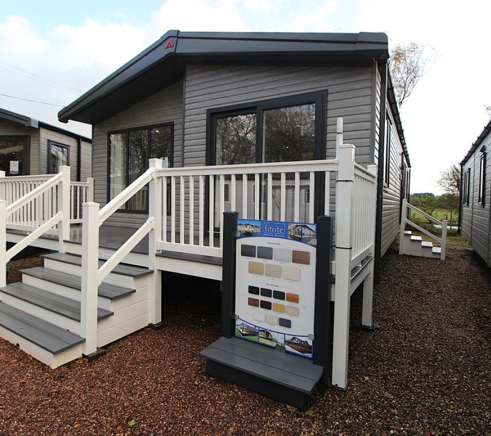Victory Wisteria Lodge 2026 40 x 12 2 Beds Exterior Front
