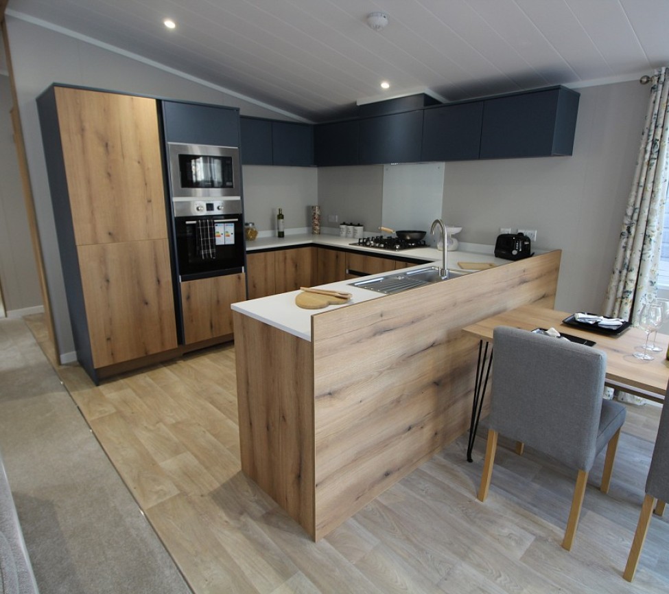 Victory Wisteria Lodge 2026 40 x 12 2 Beds Kitchen Modern Kitchen With Breakfast Bar