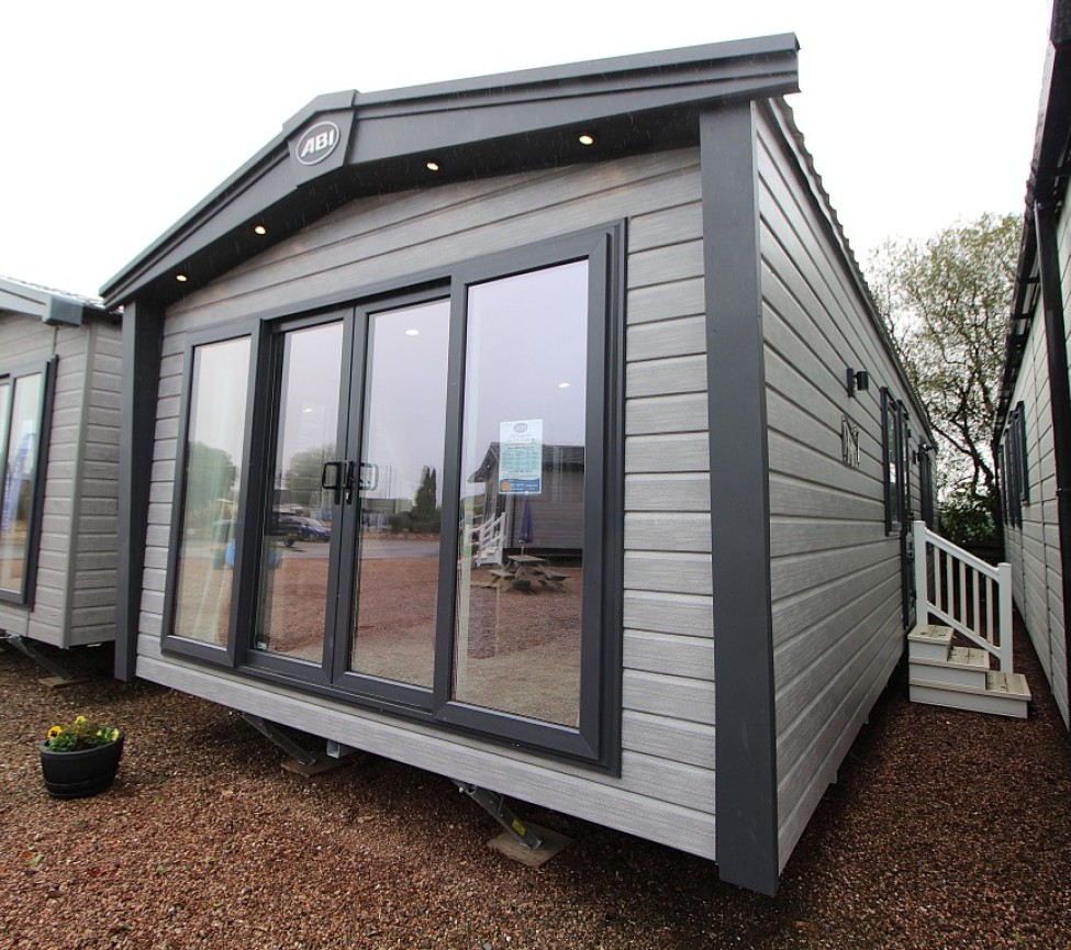 ABI Ingleton 40x13 2 Bed Exterior Front