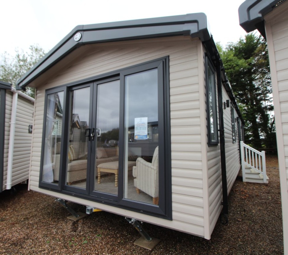 Swift Clermont 2027 40 x 12 2 Beds Exterior Front
