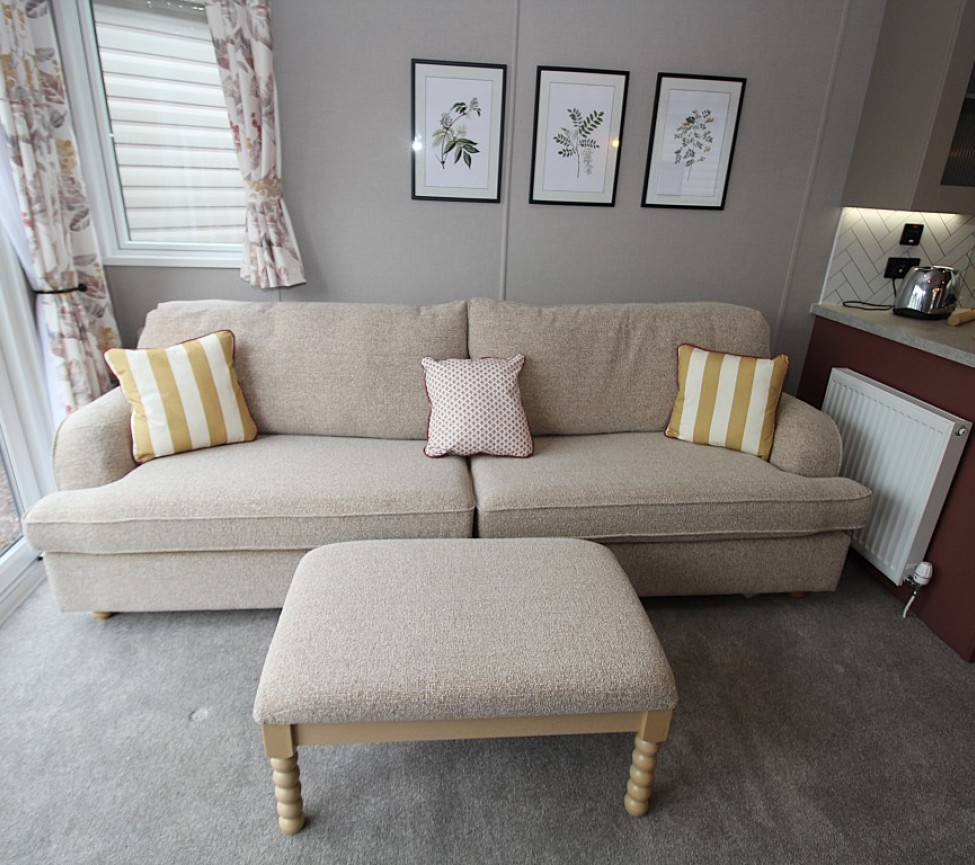 Swift Clermont 2027 40 x 12 2 Beds  Lounge Sofa With Footstool