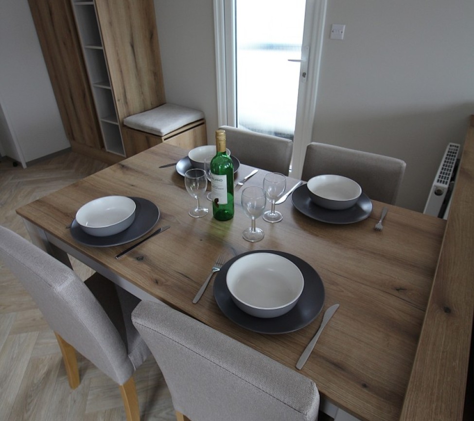 Victory Ashberry 2027 Dining Area