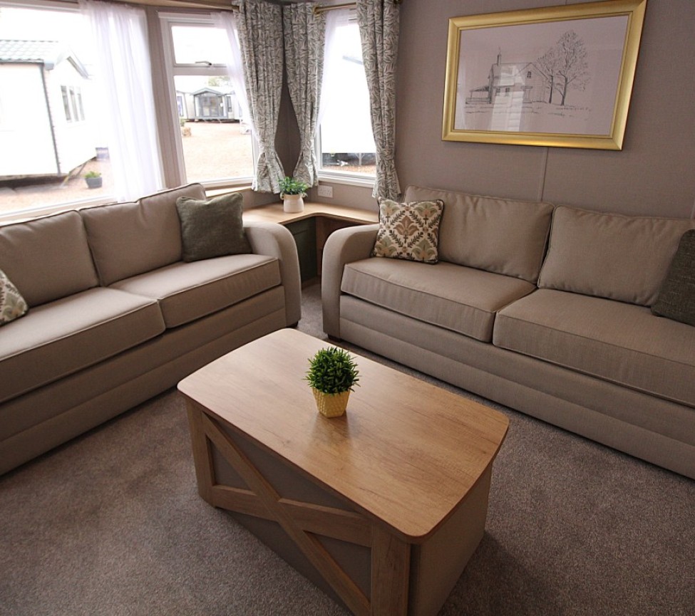 Swift Provence Bay 2027 35x12 2 Beds Lounge Sofas