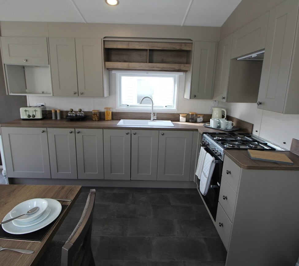 Swift Morlaix ES 2025 40 X 12 3 Beds Kitchen