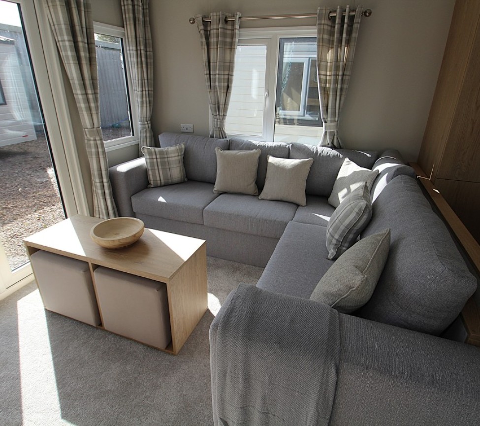 Victory Silverwood 2026 35x12 2 Beds Lounge With L Shaped Sofa