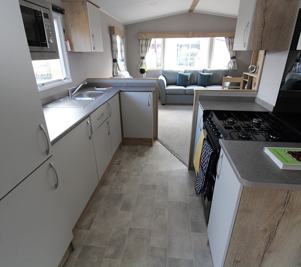 ABI Summer Breeze 2026 36 x 12 3 Beds Kitchen With Gas Cooker