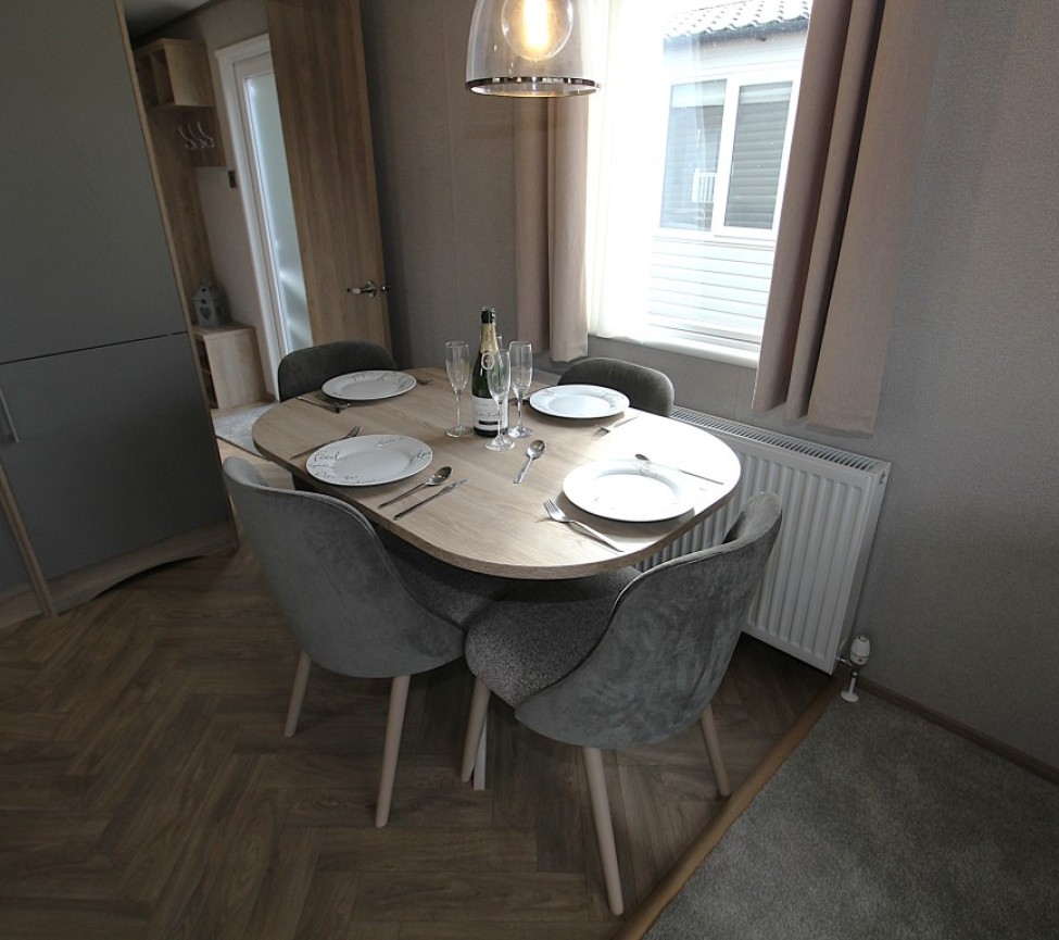 ABI St David 2027 40 x 12 3 Bed Dining Area