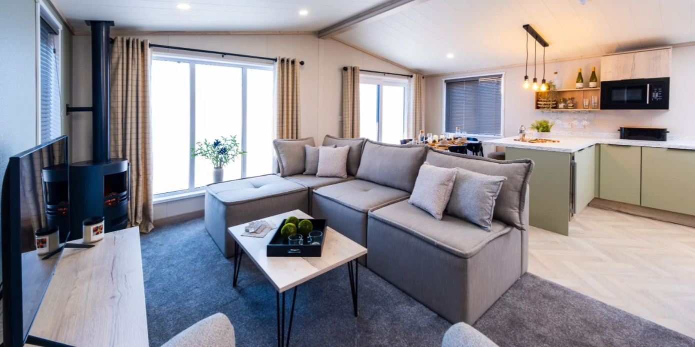 2026 Victory Highcroft Lodge Lounge