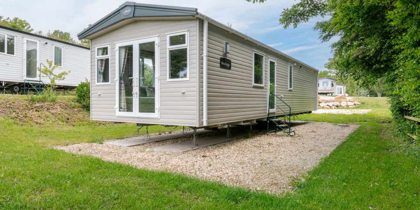 Golden Cap Wimbledon 40x12 3 bed Exterior