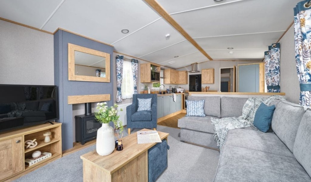 ABI Wimbledon internal pic at Freshwater beach