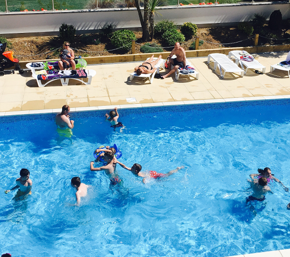  Perran Quay Touring Park outdoor swimming pool