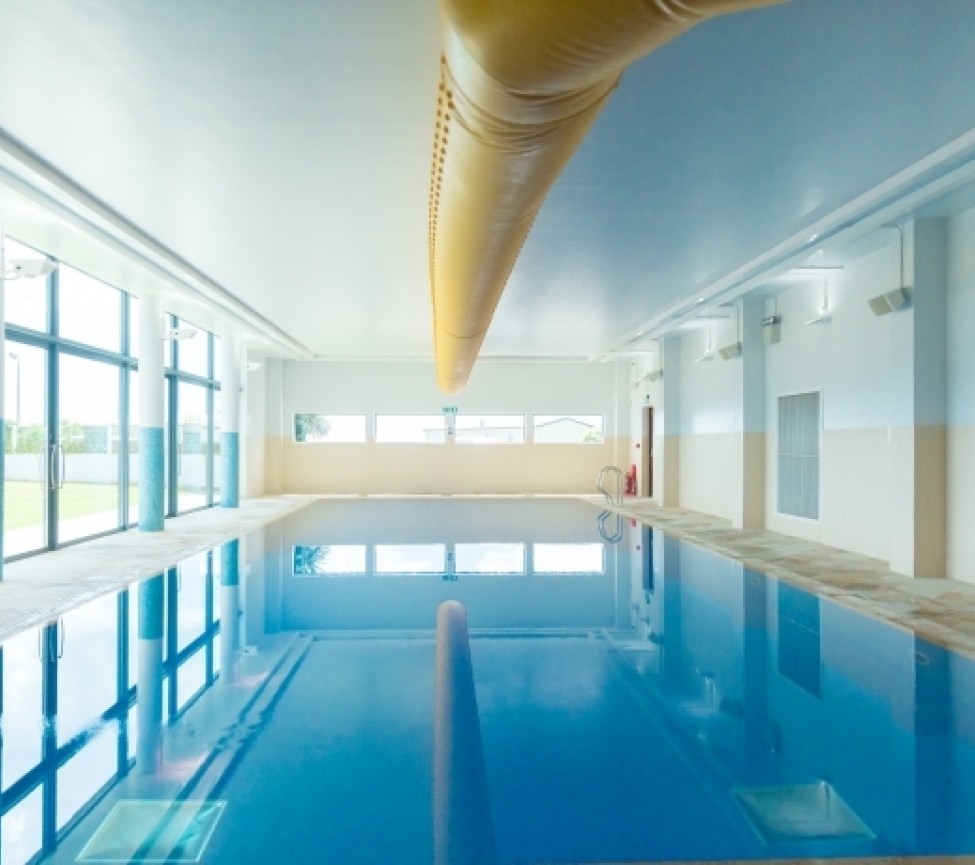 Pentewan Sands Holiday Park indoor swimming pool