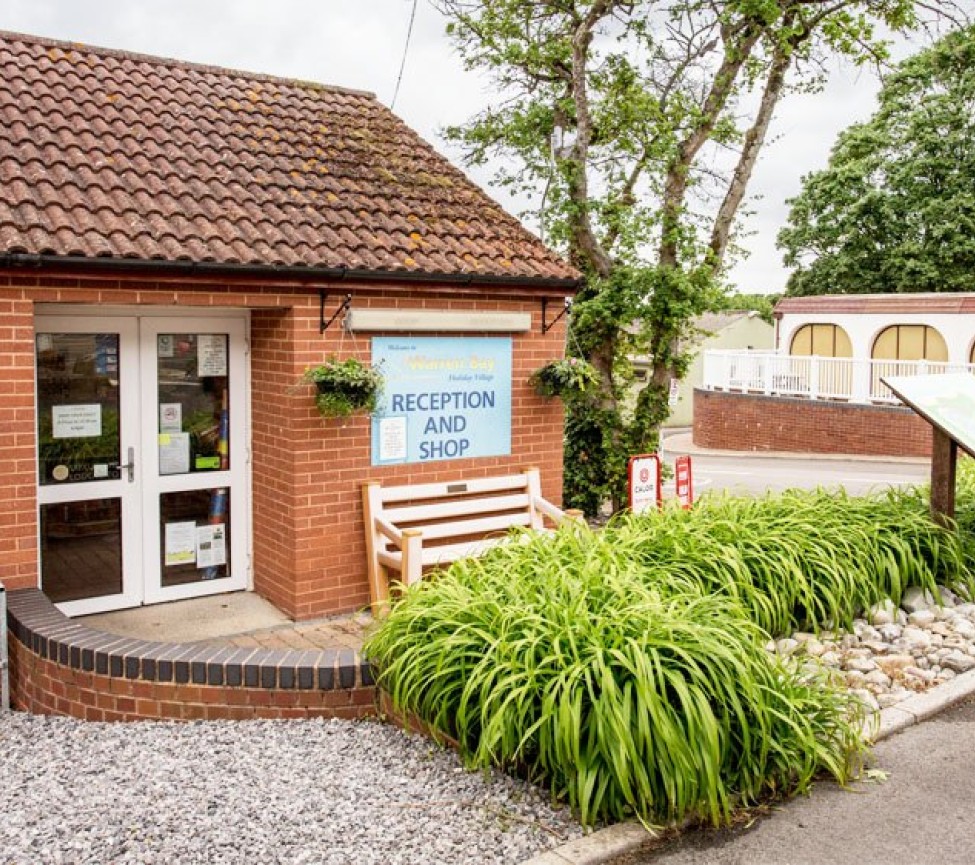 Warren Bay Holiday VIllage Watchet reception area