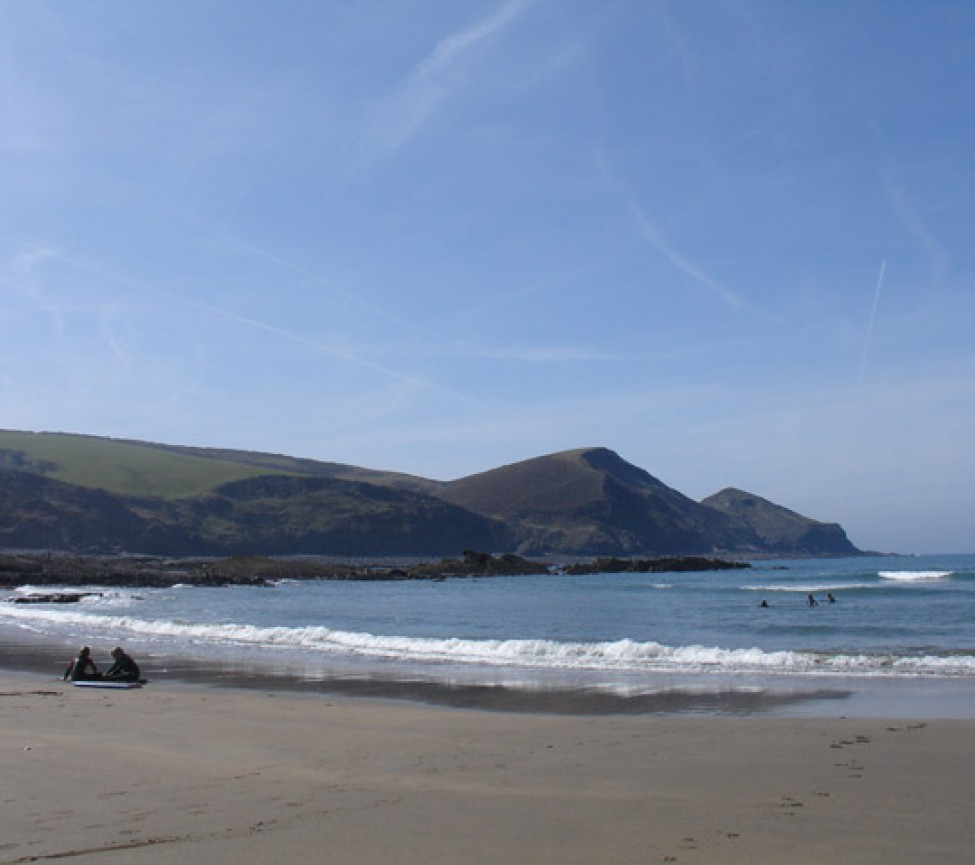 view of the beach near to Hentervene Holiday Park