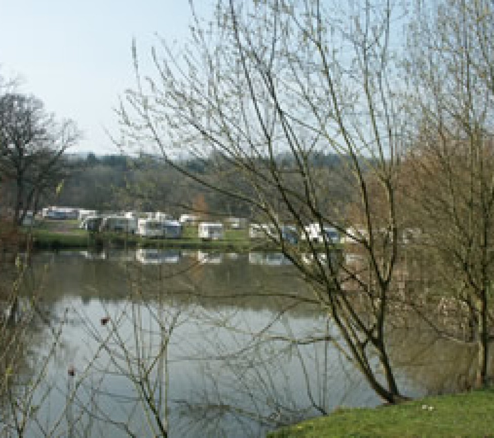 view of the lake at Lyons Gate Caravan Park