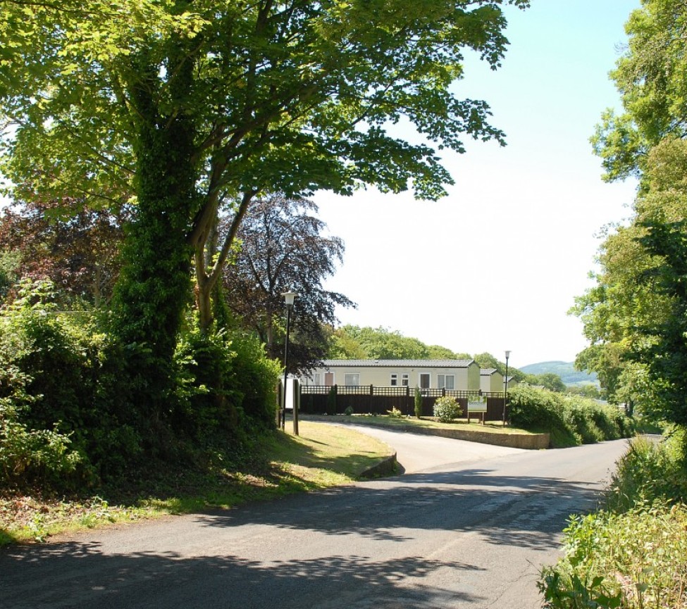 Beeches Holiday Park country lanes around the park