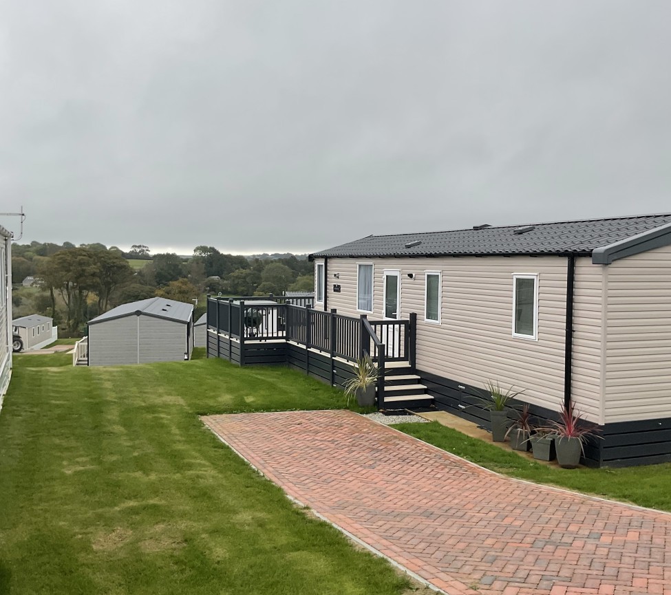 static caravans on site for sale at Meadow Lakes holiday park