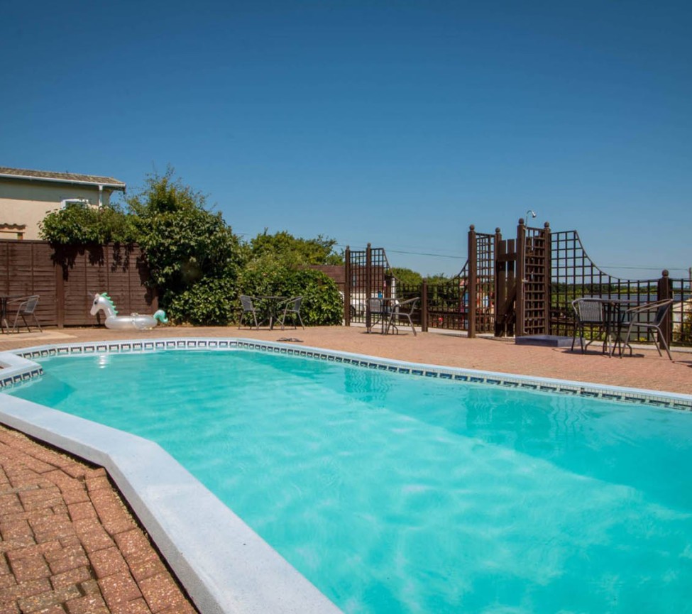 outdoor pool at Kennack Sands Holiday Park