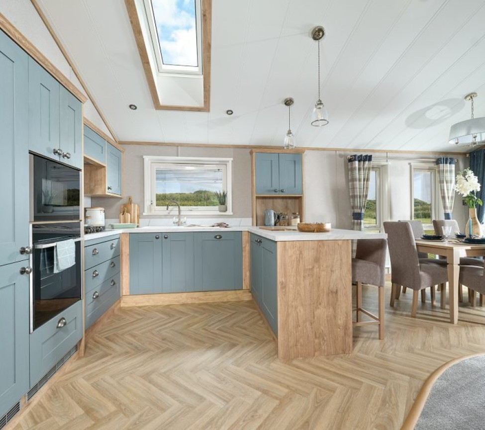 kitchen and dining area in the 2025 ABI Harrogate Lodge