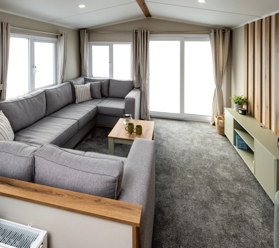 2026 Victory Ashberry Lounge