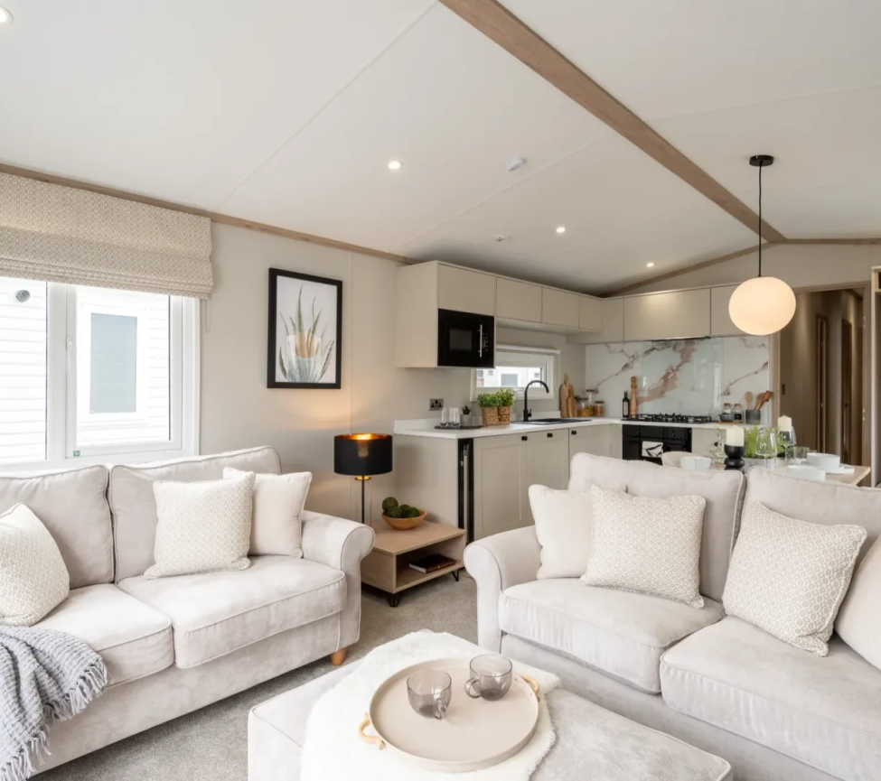 2026 Victory Harraway Lounge