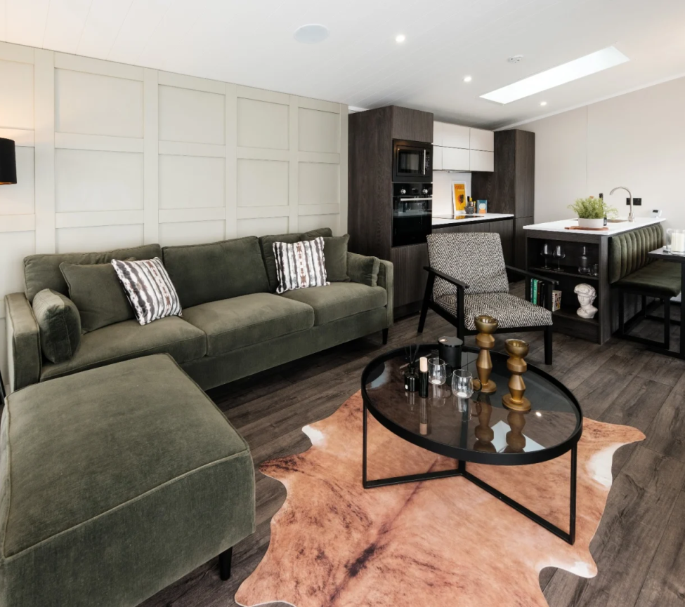 2026 Victory Kahlo Lounge