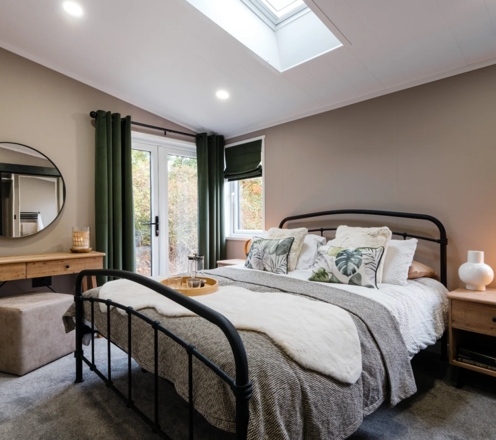 2026 Victory Franklin Lodge Master Bedroom