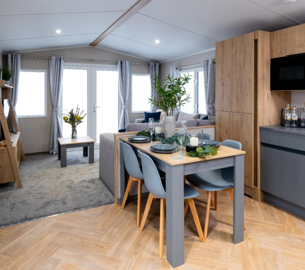 2026 Victory Silverwood Dining Area