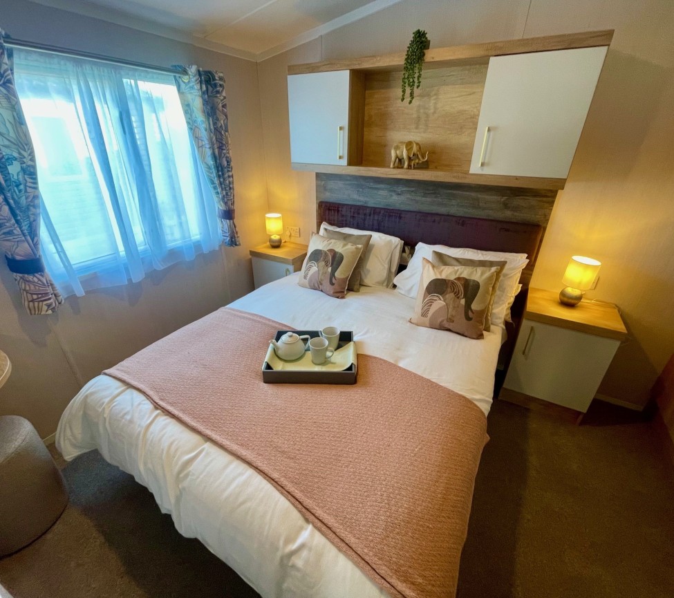 Paddocks 14 Main Bed