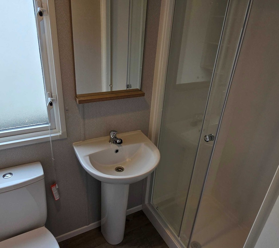 Interior Bathroom with Shower view of the 2024 Atlas Mirage