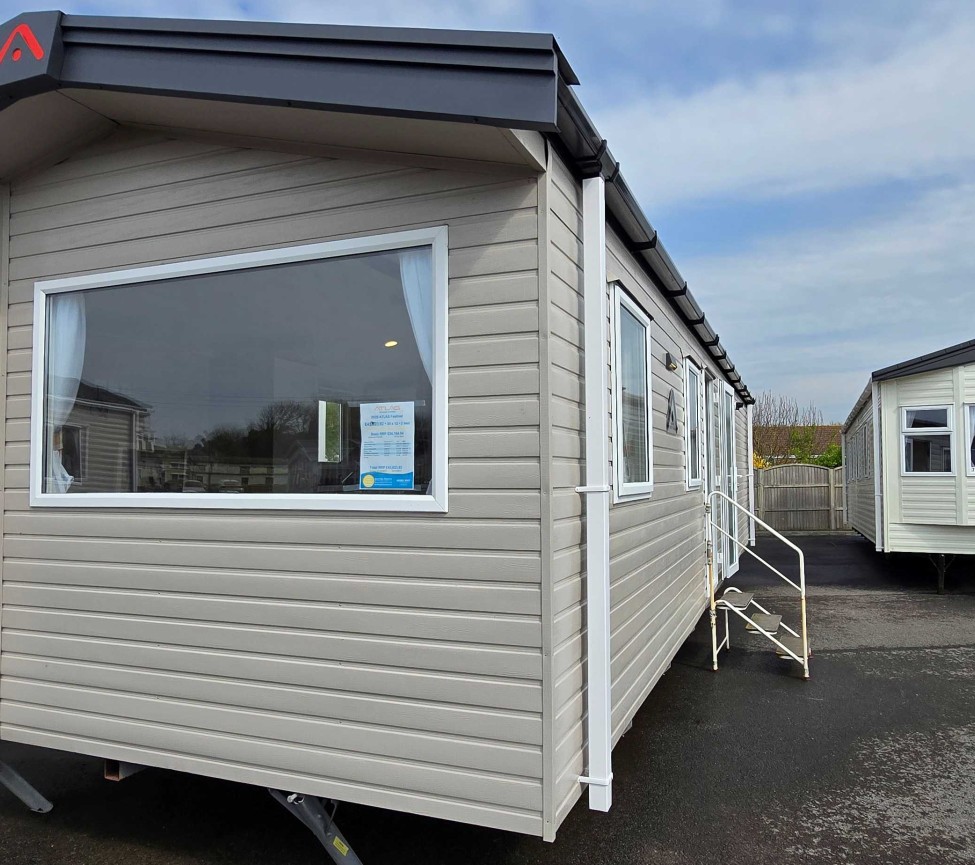 Exterior view of the 2025 Atlas Festival 35 x 12 Two Bedroom