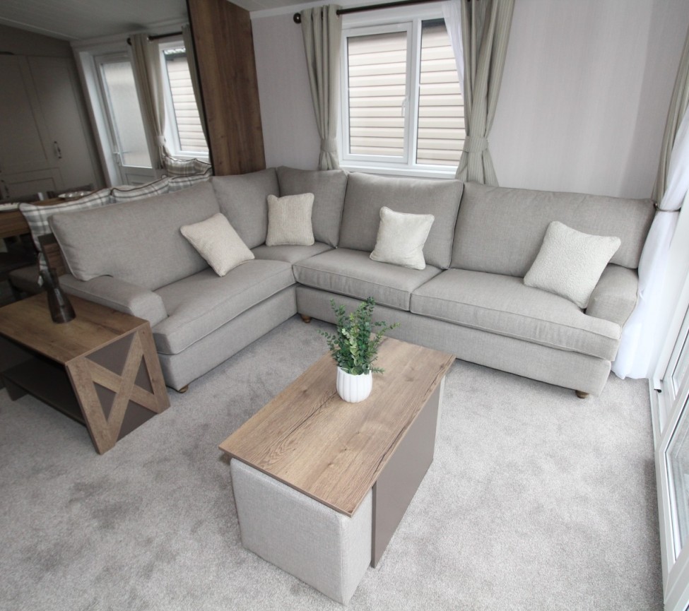 Swift Morlaix 2026 Lounge Second View