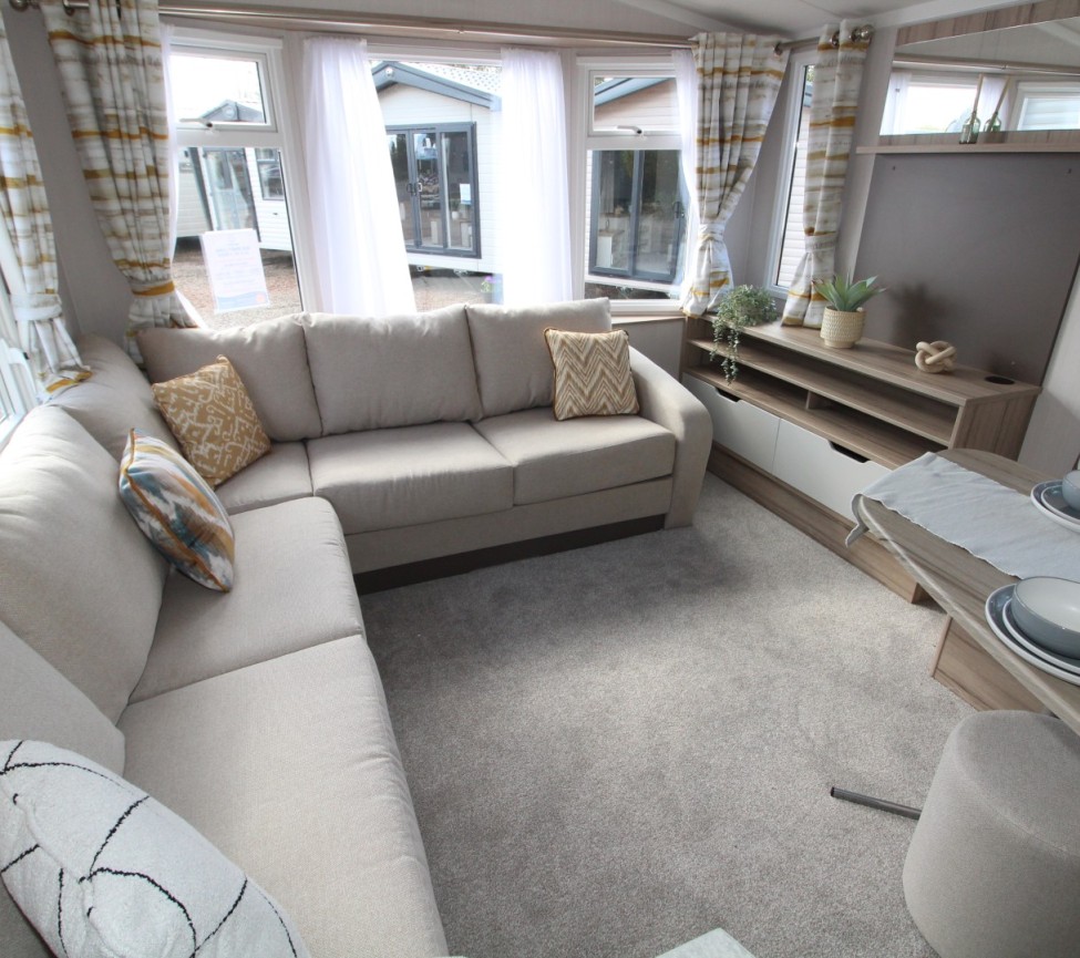 Swift Loire 2026 Lounge