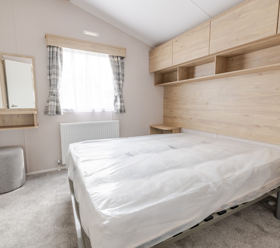 Golden Cap Mirage 35x12 Bedroom