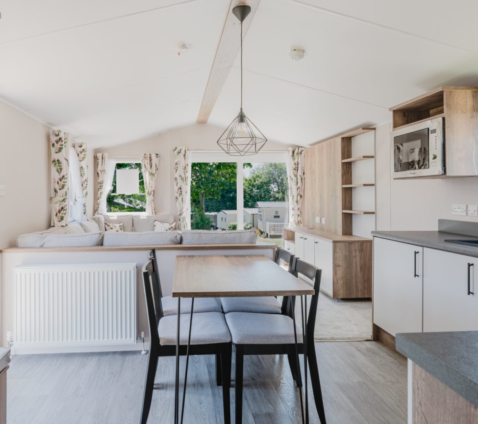 Golden Cap Sahara 38x12 Kitchen