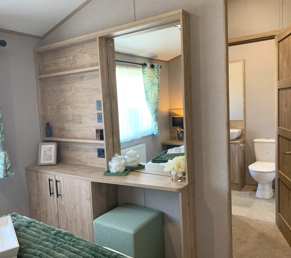 ABI Kielder Dressing area/ensuite