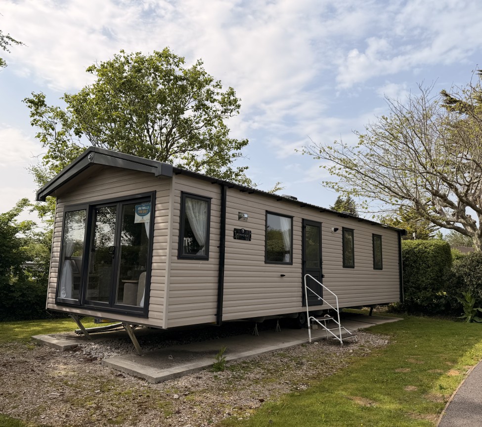 Exterior view Holywell 2 Swift Bordeaux static caravan
