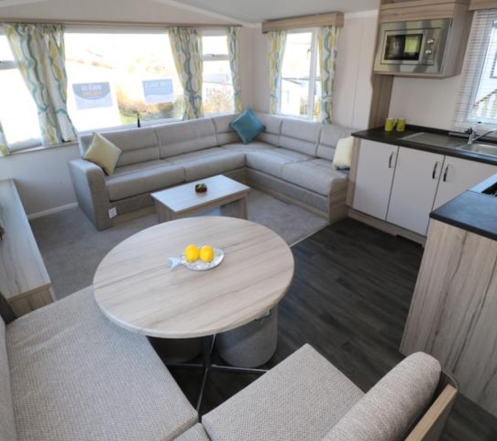 Swift Loire Kitchen and dining area