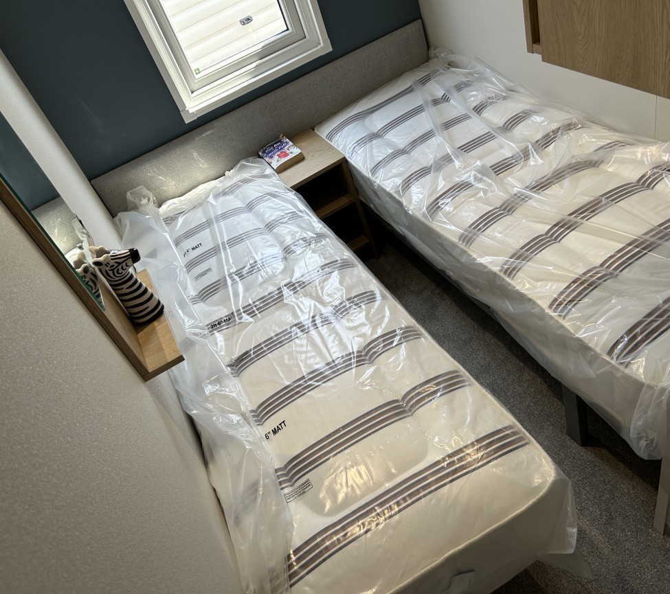 Victory Baywood twin room 