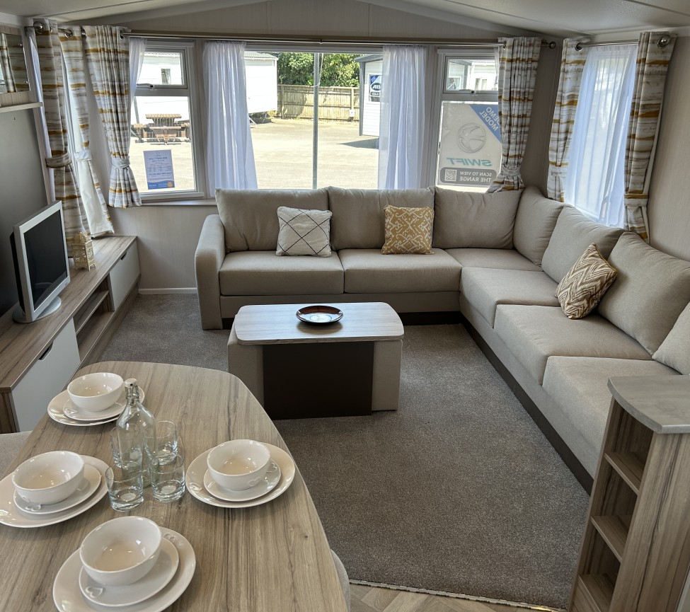 Swift loire lounge