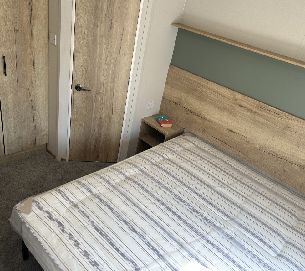 36 x 12 ABI Coworth 3 bed master bedroom at Brean
