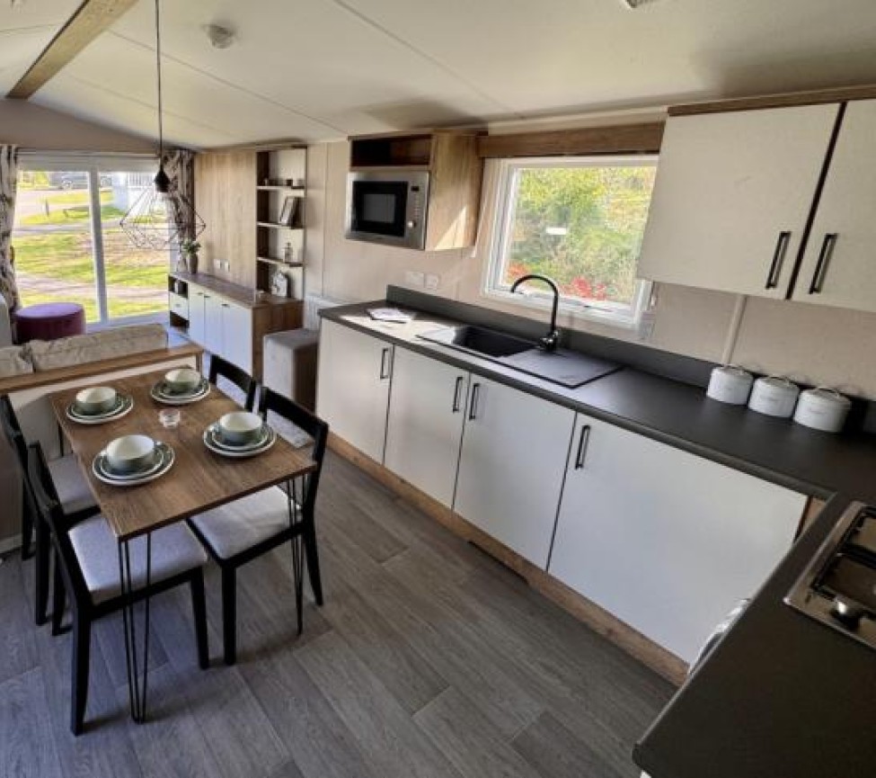 2023 Altas Sahara kitchen lounge diner view