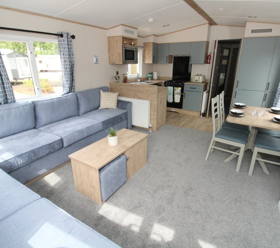 Seating and coffee table in the Keswick