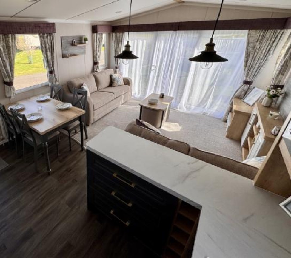 Kynance 7 2025 Swift Bordeaux Kitchen view
