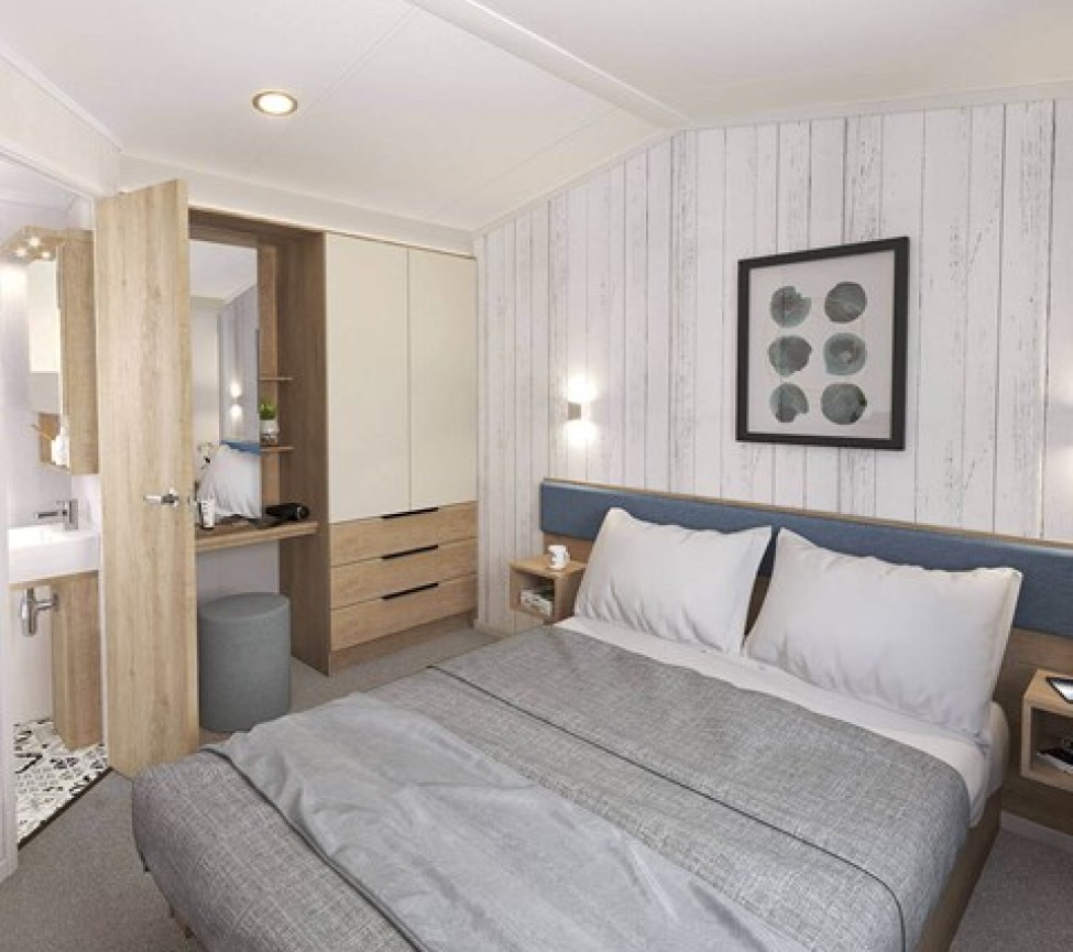 master bedroom of the moselle lodge