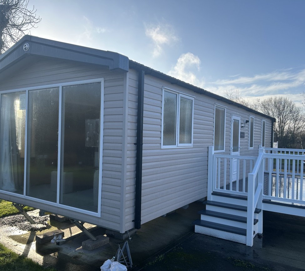 Swift Morlaix at Westhill Farm with decking 