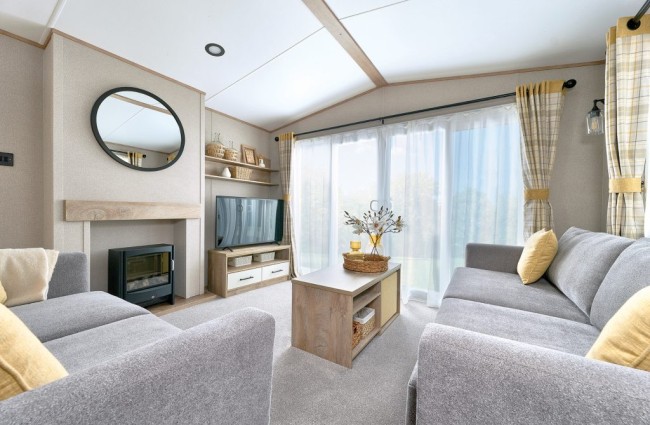 Golden Cap Beverley 36x12 Lounge